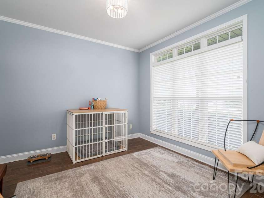 908 Carole Summey Drive, Dallas, NC 28034.  MLS# CAR4415681, YatesRealty ID 45052. 