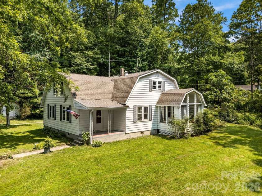 680 Pennsylvania Road, Arden, NC 28704.  MLS# CAR4409240, YatesRealty ID 45056. 