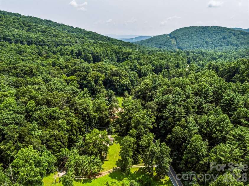 680 Pennsylvania Road, Arden, NC 28704.  MLS# CAR4409240, YatesRealty ID 45056. 