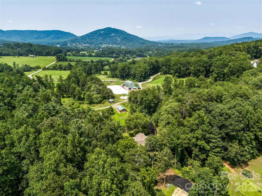 680 Pennsylvania Road, Arden, NC 28704.  MLS# CAR4409240, YatesRealty ID 45056. 