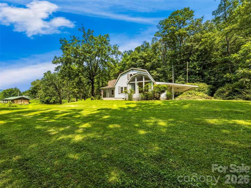 680 Pennsylvania Road, Arden, NC 28704.  MLS# CAR4409240, YatesRealty ID 45056. 