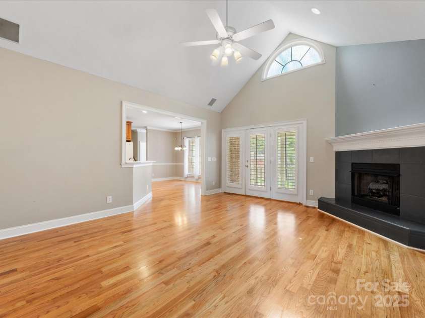 153 Stafford Estates Drive, Salisbury, NC 28146.  MLS# CAR4240381, YatesRealty ID 4506. Livingroom