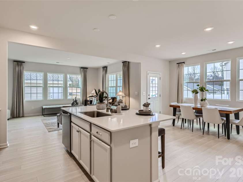 941 Cobbled Way, Fort Mill, SC 29715.  MLS# CAR4348916, YatesRealty ID 4506. 