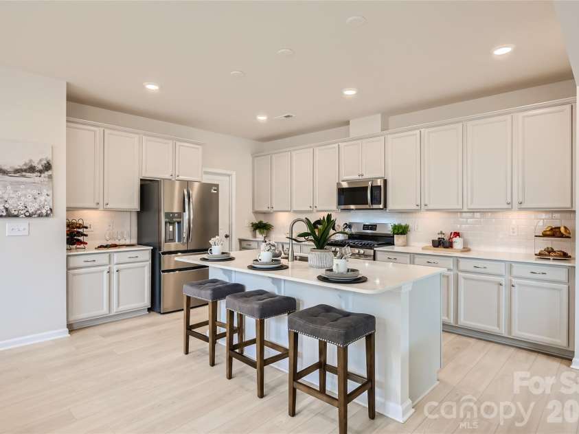 941 Cobbled Way, Fort Mill, SC 29715.  MLS# CAR4348916, YatesRealty ID 4506. 