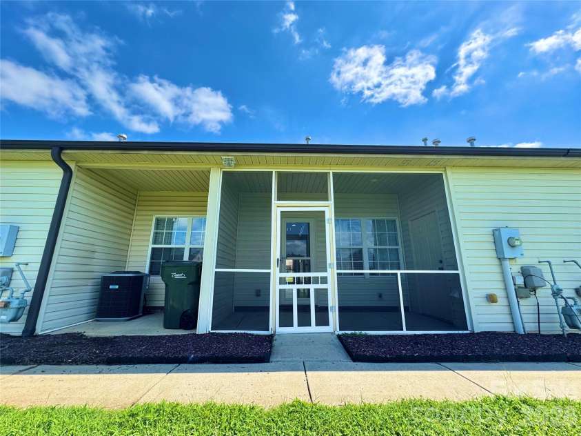 2795 Clover Road, Concord, NC 28027.  MLS# CAR4413117, YatesRealty ID 45061. 