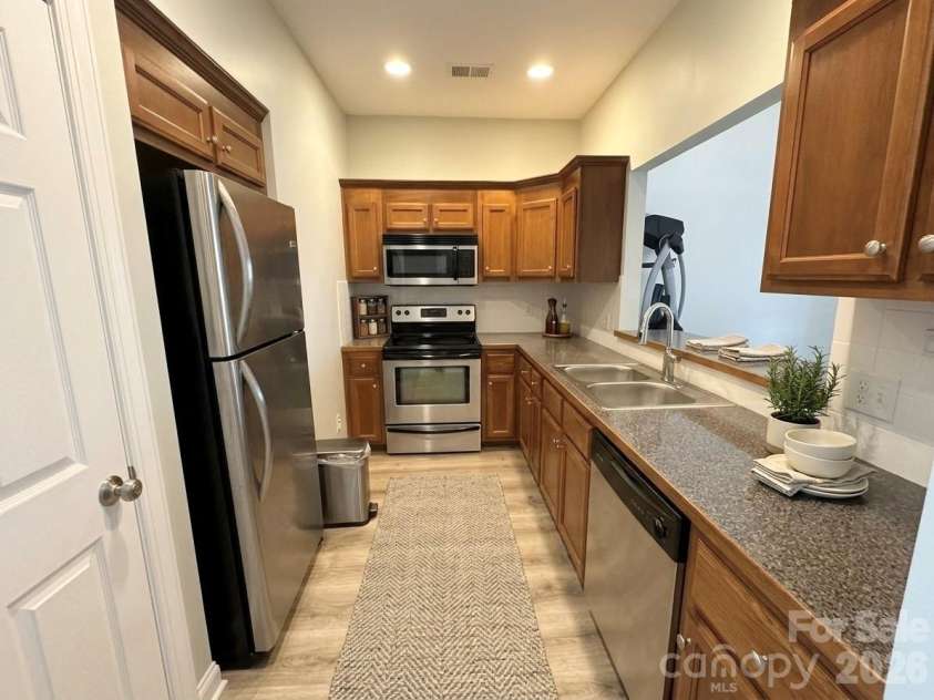 2795 Clover Road, Concord, NC 28027.  MLS# CAR4413117, YatesRealty ID 45061. Kitchen