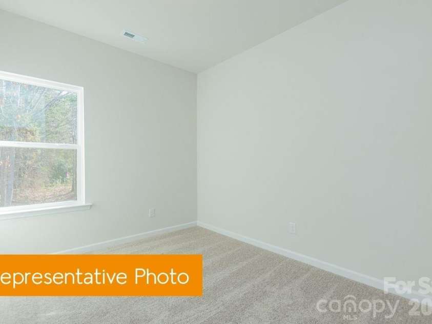 5710 Ringneck Road, Charlotte, NC 28216.  MLS# CAR4414001, YatesRealty ID 45064. Secondary Bedroom