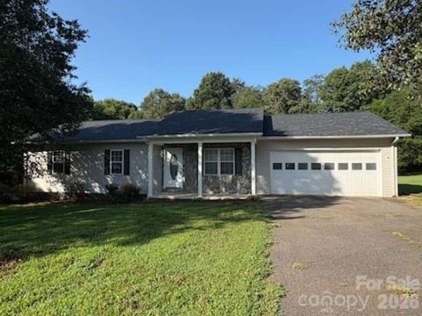 150 Pattys Place, Stony Point, NC 28678.  MLS# CAR4414869, YatesRealty ID 45065. 