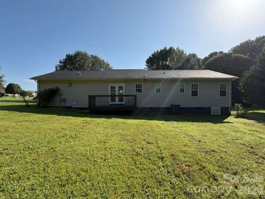 150 Pattys Place, Stony Point, NC 28678.  MLS# CAR4414869, YatesRealty ID 45065. 