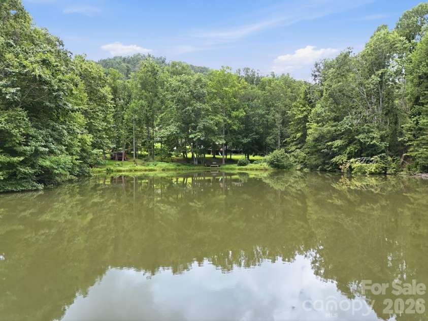 428 Hoot Owl Road, Spruce Pine, NC 28777.  MLS# CAR4413253, YatesRealty ID 45066. 