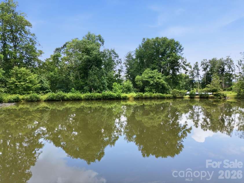 428 Hoot Owl Road, Spruce Pine, NC 28777.  MLS# CAR4413253, YatesRealty ID 45066. 