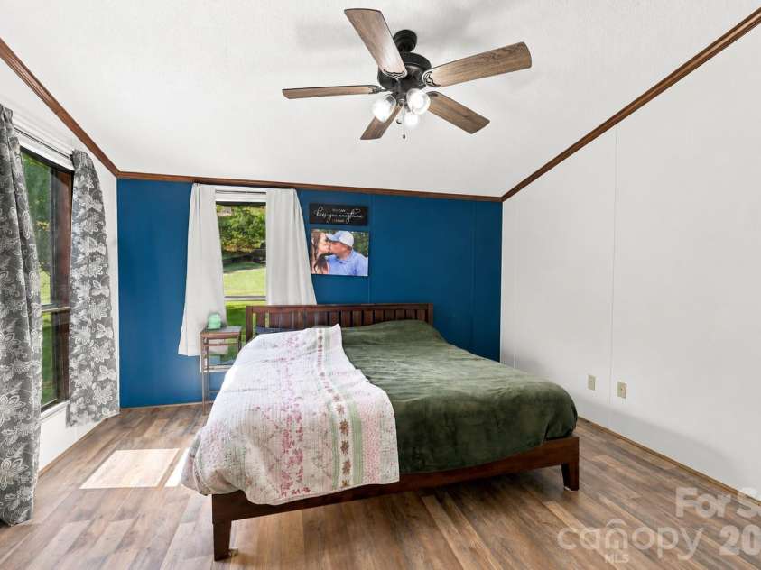428 Hoot Owl Road, Spruce Pine, NC 28777.  MLS# CAR4413253, YatesRealty ID 45066. 
