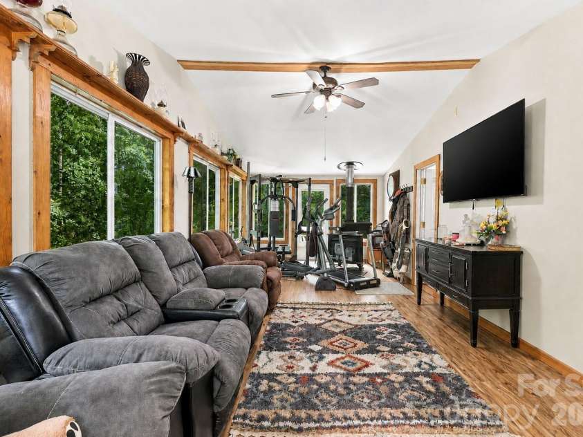 428 Hoot Owl Road, Spruce Pine, NC 28777.  MLS# CAR4413253, YatesRealty ID 45066. 