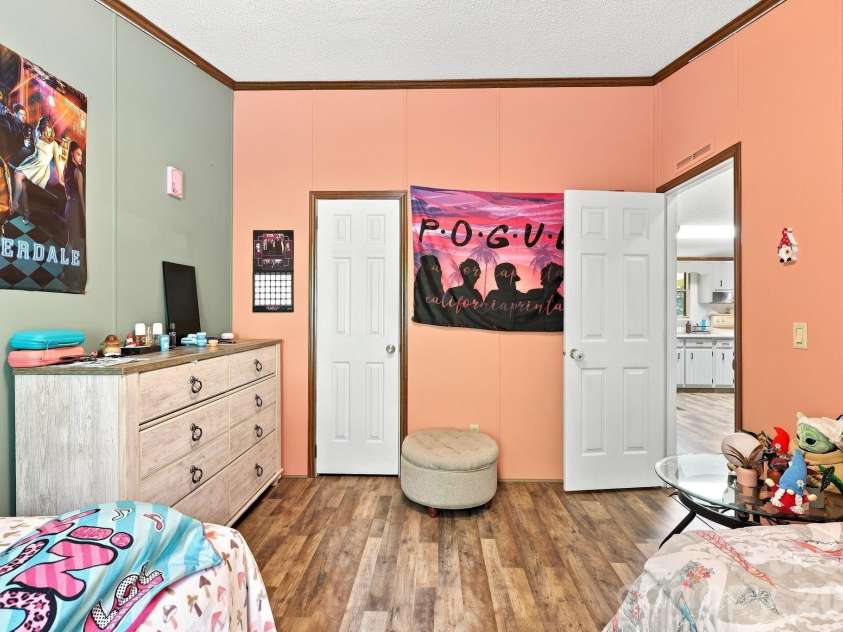 428 Hoot Owl Road, Spruce Pine, NC 28777.  MLS# CAR4413253, YatesRealty ID 45066. 