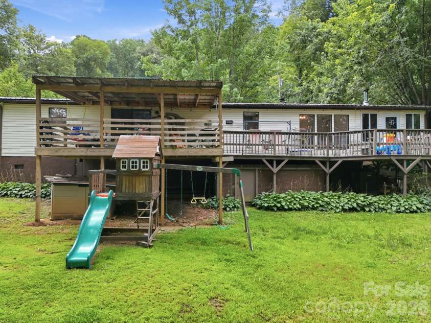 428 Hoot Owl Road, Spruce Pine, NC 28777.  MLS# CAR4413253, YatesRealty ID 45066. 