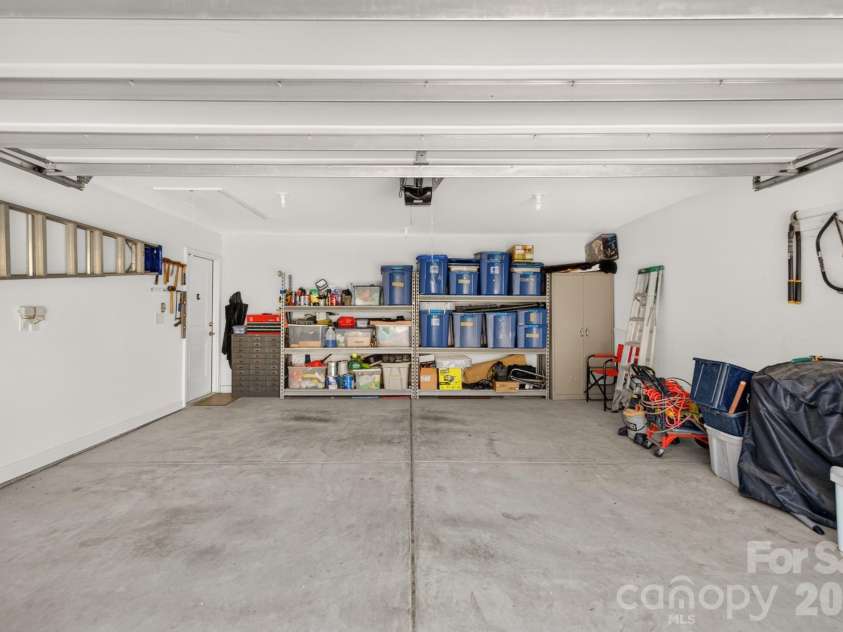 128 Lone Oak Circle, Rock Hill, SC 29732.  MLS# CAR4415274, YatesRealty ID 45067. Garage