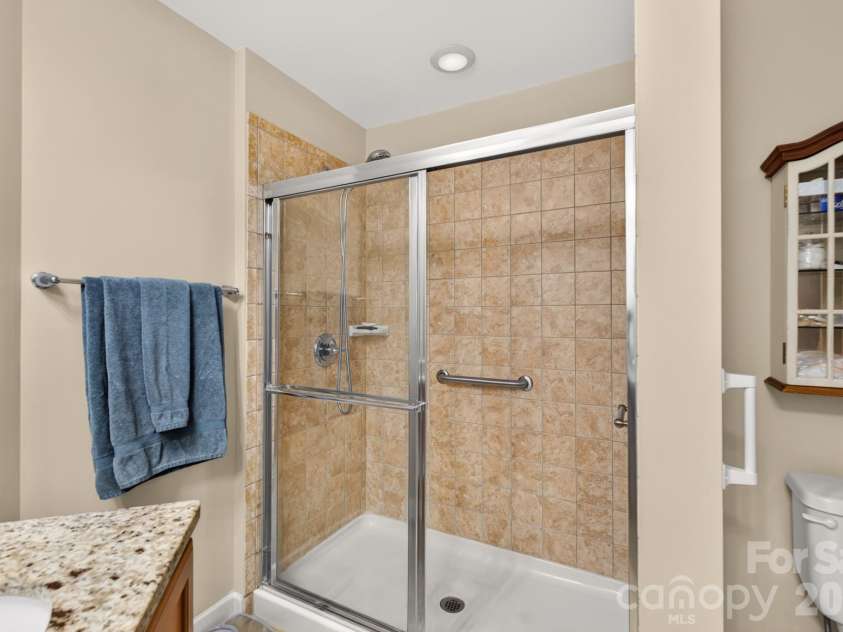 128 Lone Oak Circle, Rock Hill, SC 29732.  MLS# CAR4415274, YatesRealty ID 45067. Primary Bath Tile Shower
