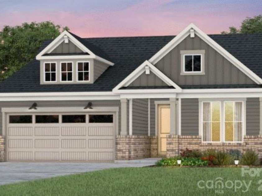 7512 Pedigree Circle, Lancaster, SC 29720.  MLS# CAR4415688, YatesRealty ID 45068. Colors will vary, exterior is representative only