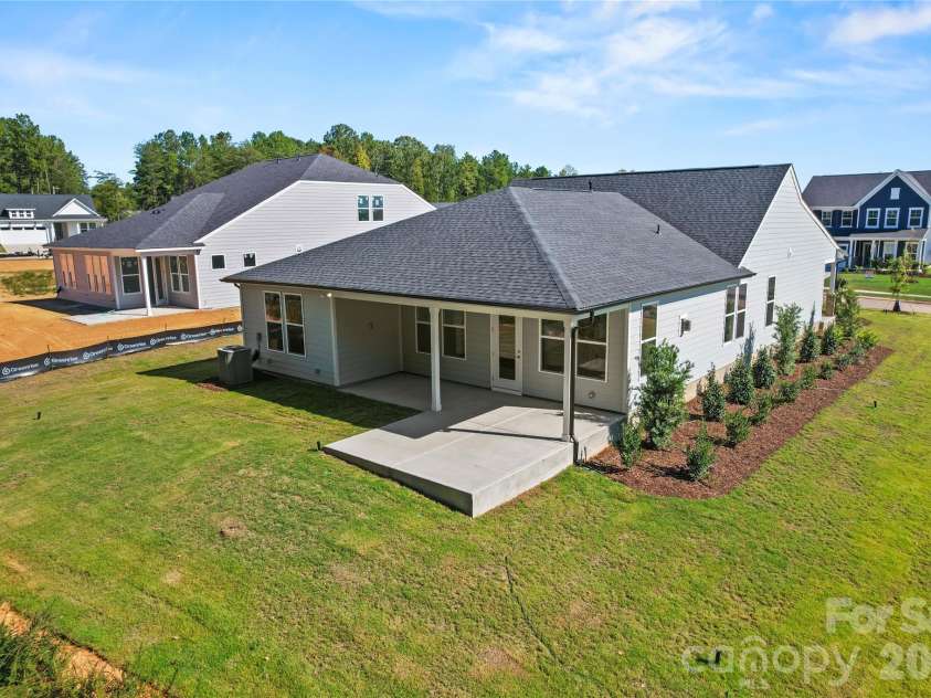 7512 Pedigree Circle, Lancaster, SC 29720.  MLS# CAR4415688, YatesRealty ID 45068. Generous home site with additional landscaping