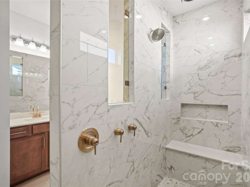7512 Pedigree Circle, Lancaster, SC 29720.  MLS# CAR4415688, YatesRealty ID 45068. ...With oversized, zero-entry shower including a rainfall showerhead