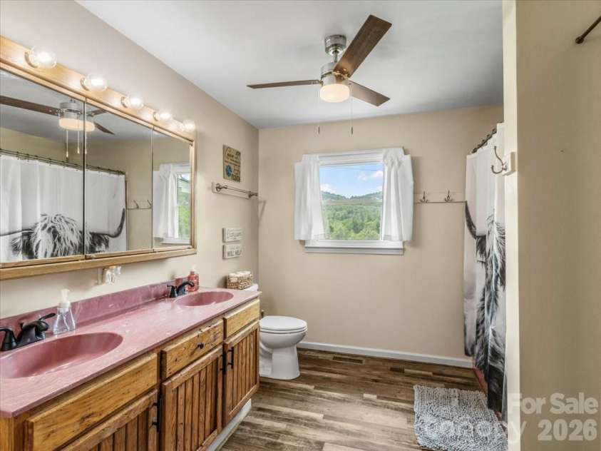 427 Big Brush Creek Road, Green Mountain, NC 28740.  MLS# CAR4415308, YatesRealty ID 45069. Full bath on main level