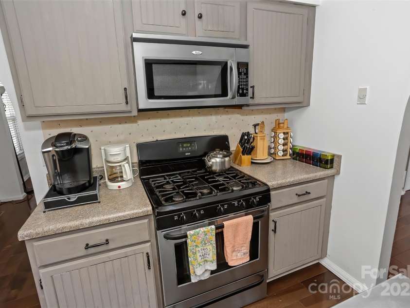 333 Laurel Branch Road, Maggie Valley, NC 28751.  MLS# CAR4242992, YatesRealty ID 4507. 