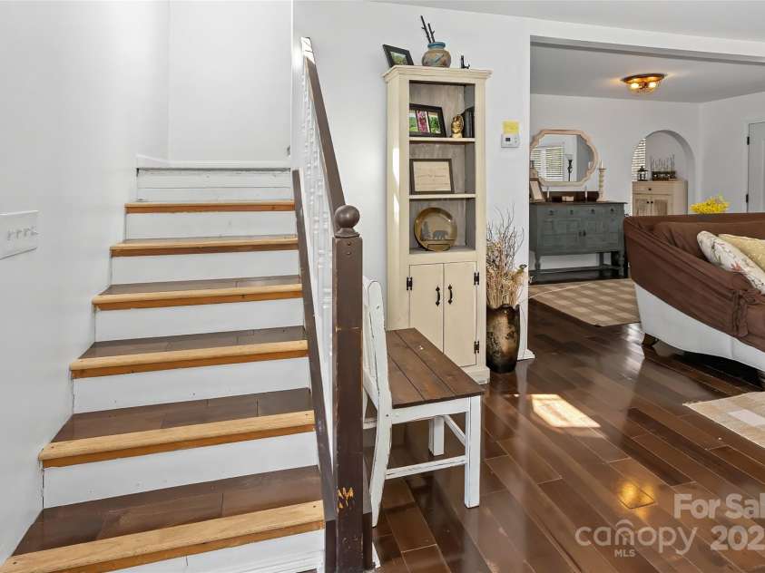 333 Laurel Branch Road, Maggie Valley, NC 28751.  MLS# CAR4242992, YatesRealty ID 4507. 