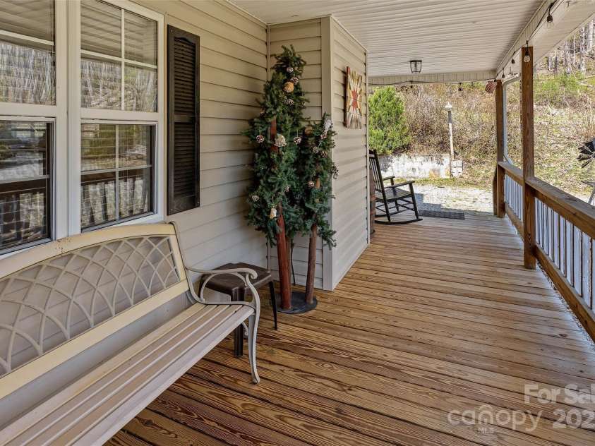 333 Laurel Branch Road, Maggie Valley, NC 28751.  MLS# CAR4242992, YatesRealty ID 4507. 