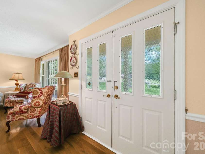 1981 Crestwood Lane, Clover, SC 29710.  MLS# CAR4404563, YatesRealty ID 45071. 