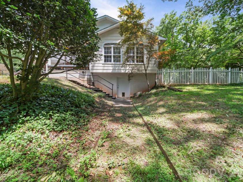 1981 Crestwood Lane, Clover, SC 29710.  MLS# CAR4404563, YatesRealty ID 45071. 