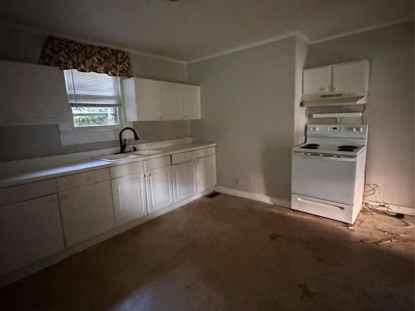 77 Archer Street, Granite Falls, NC 28630.  MLS# CAR4413309, YatesRealty ID 45072. 