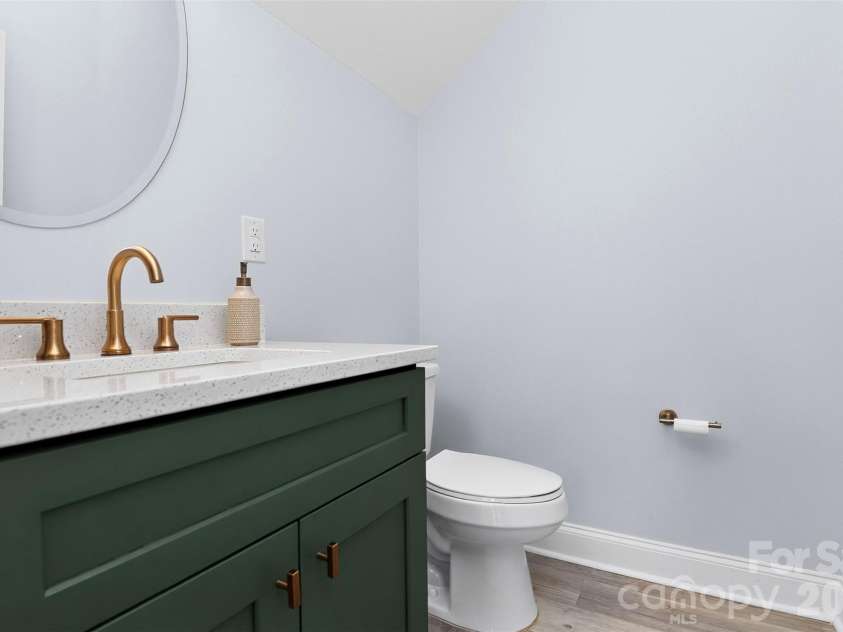 3039 Palm Avenue, Charlotte, NC 28205.  MLS# CAR4406774, YatesRealty ID 45074. 