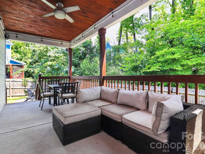3039 Palm Avenue, Charlotte, NC 28205.  MLS# CAR4406774, YatesRealty ID 45074. 