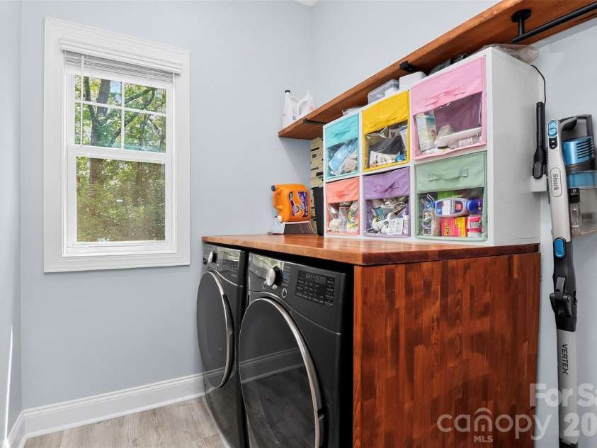 3039 Palm Avenue, Charlotte, NC 28205.  MLS# CAR4406774, YatesRealty ID 45074. 