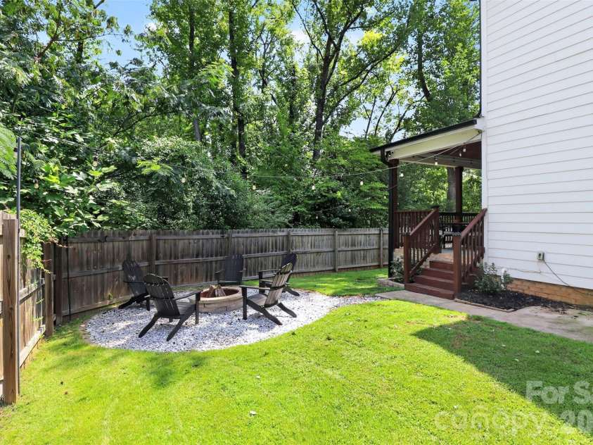 3039 Palm Avenue, Charlotte, NC 28205.  MLS# CAR4406774, YatesRealty ID 45074. 