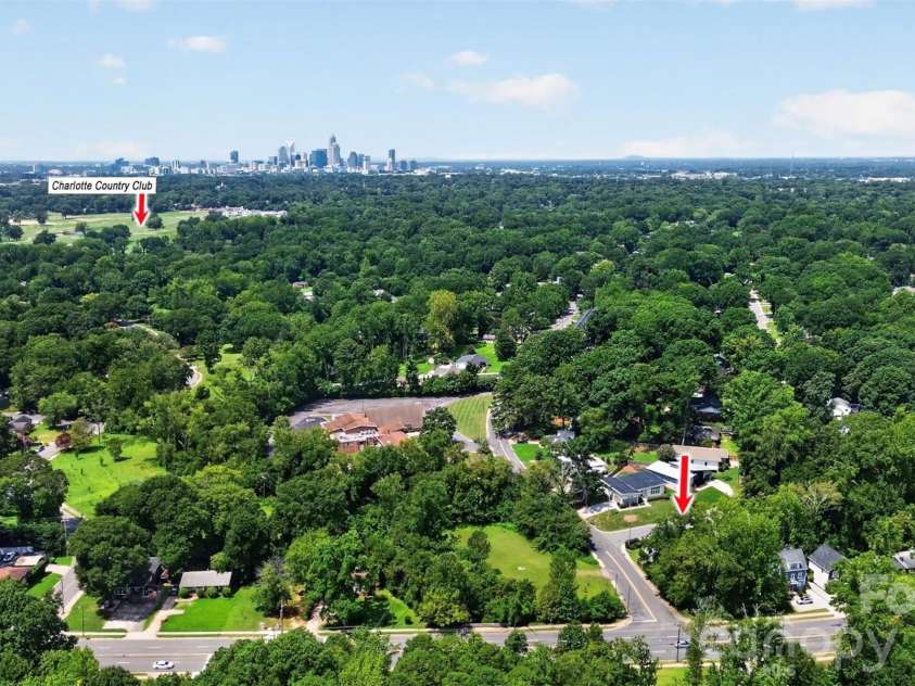 3039 Palm Avenue, Charlotte, NC 28205.  MLS# CAR4406774, YatesRealty ID 45074. 