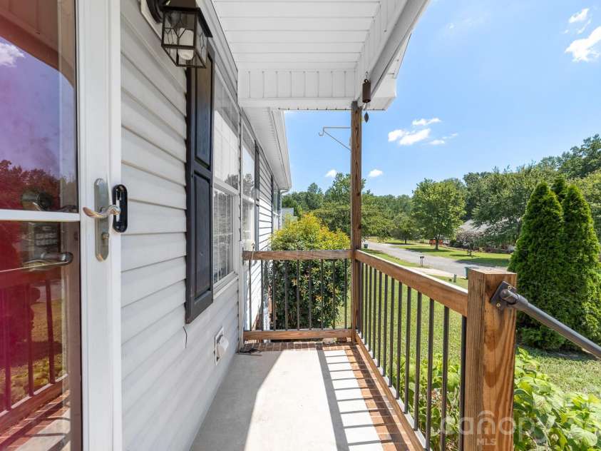 3009 Drake Drive, Stanley, NC 28164.  MLS# CAR4415318, YatesRealty ID 45079. 