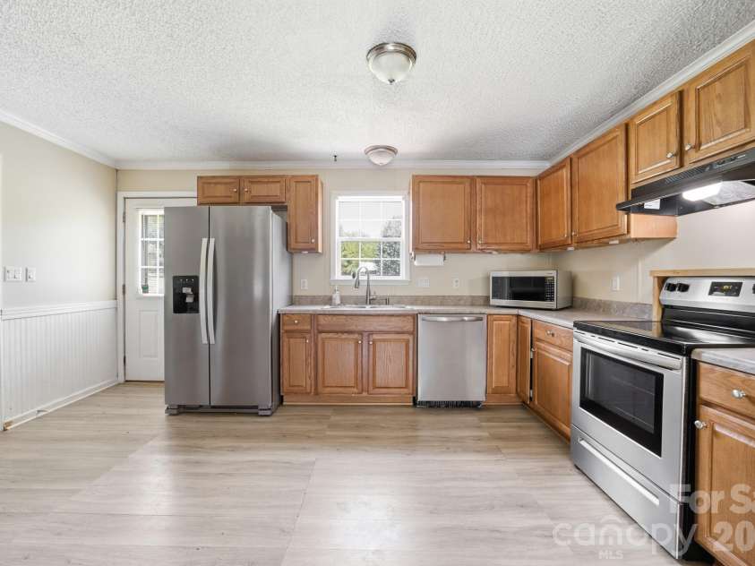 3009 Drake Drive, Stanley, NC 28164.  MLS# CAR4415318, YatesRealty ID 45079. 
