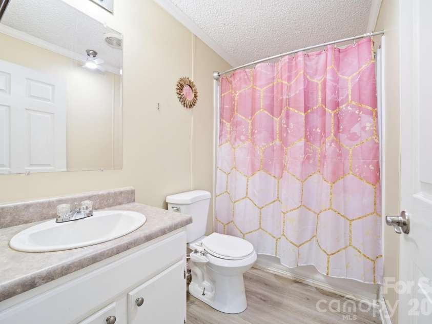 3009 Drake Drive, Stanley, NC 28164.  MLS# CAR4415318, YatesRealty ID 45079. 