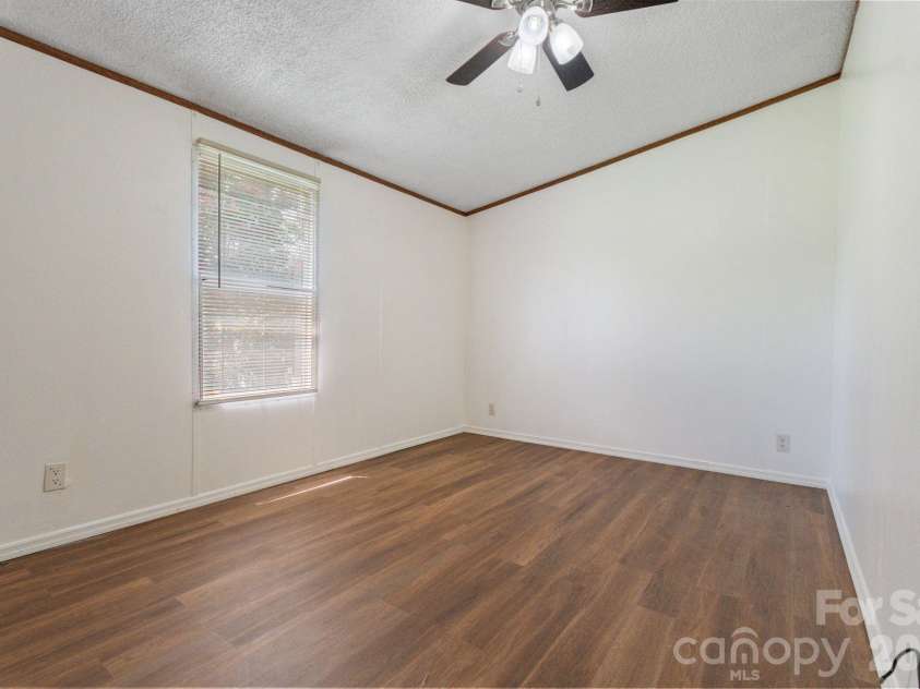 172 Baxter Way, Forest City, NC 28043.  MLS# CAR4414206, YatesRealty ID 45080. 