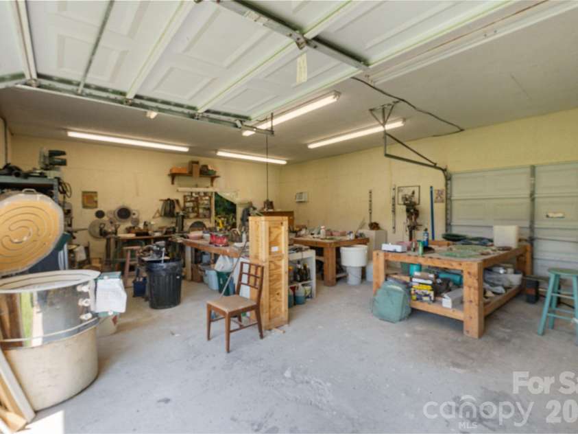 172 Baxter Way, Forest City, NC 28043.  MLS# CAR4414206, YatesRealty ID 45080. 