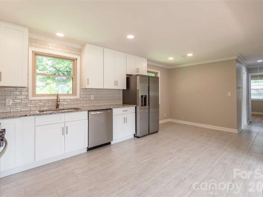 4109 Little Mountain Road, Gastonia, NC 28056.  MLS# CAR4415489, YatesRealty ID 45081. 