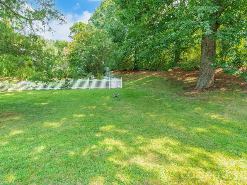 4711 Sherborne Drive, Harrisburg, NC 28075.  MLS# CAR4415527, YatesRealty ID 45082. 