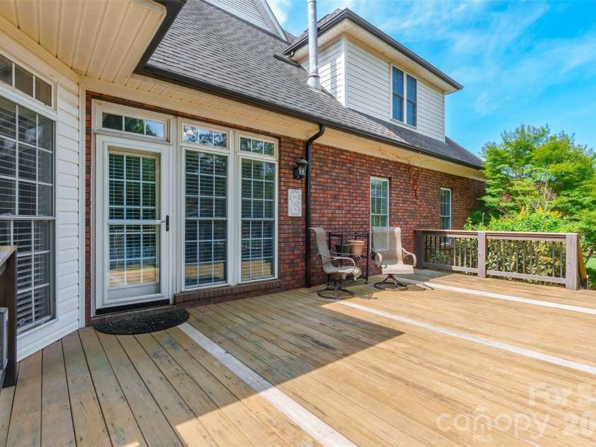 4711 Sherborne Drive, Harrisburg, NC 28075.  MLS# CAR4415829, YatesRealty ID 45082. 