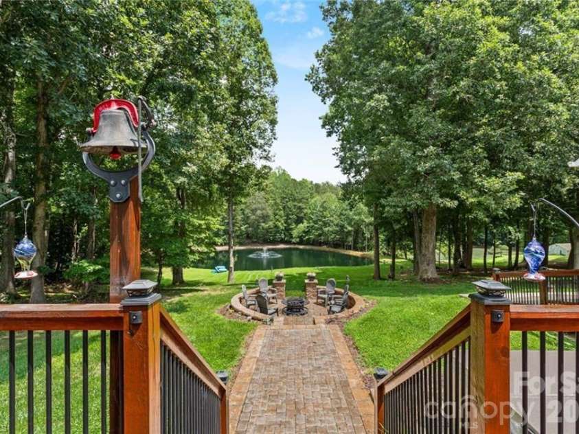 325 Buck Seaford Road, Mocksville, NC 27028.  MLS# CAR4415716, YatesRealty ID 45083. 