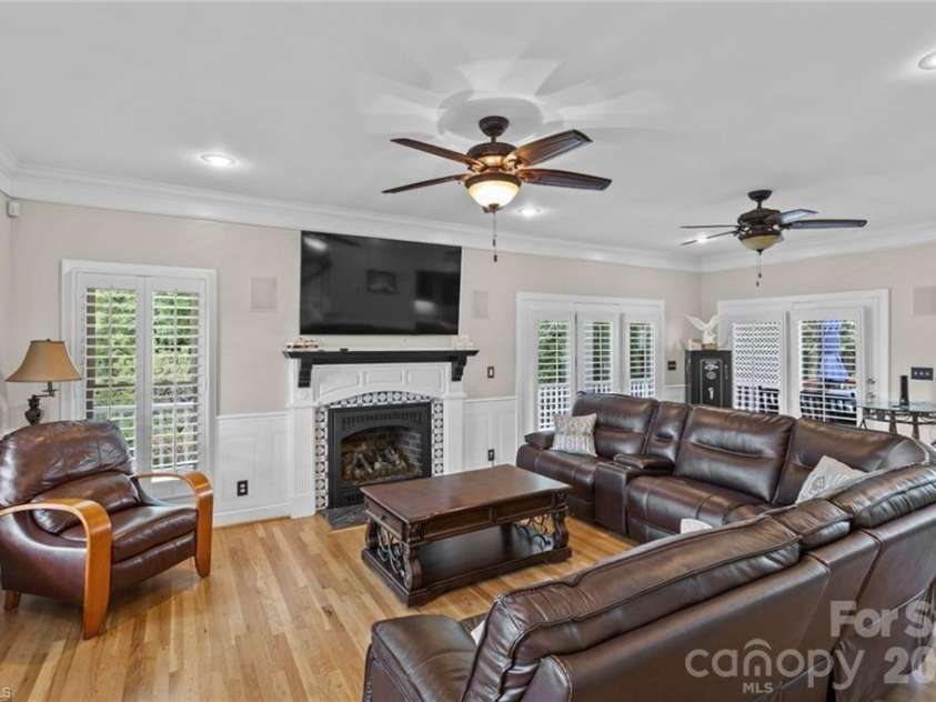 325 Buck Seaford Road, Mocksville, NC 27028.  MLS# CAR4415716, YatesRealty ID 45083. 
