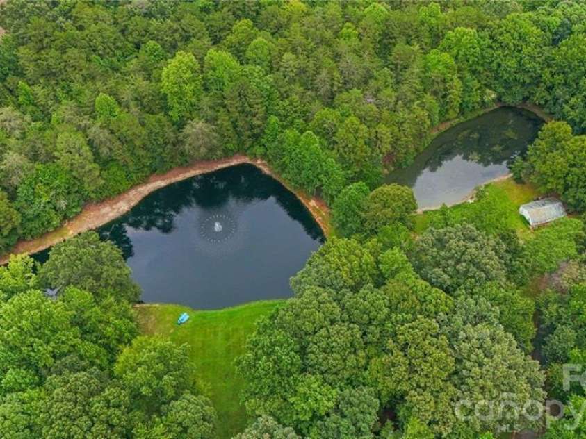 325 Buck Seaford Road, Mocksville, NC 27028.  MLS# CAR4415716, YatesRealty ID 45083. 