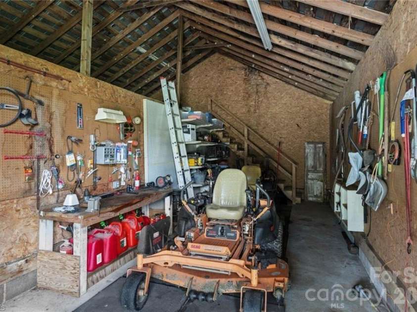 325 Buck Seaford Road, Mocksville, NC 27028.  MLS# CAR4415716, YatesRealty ID 45083. 