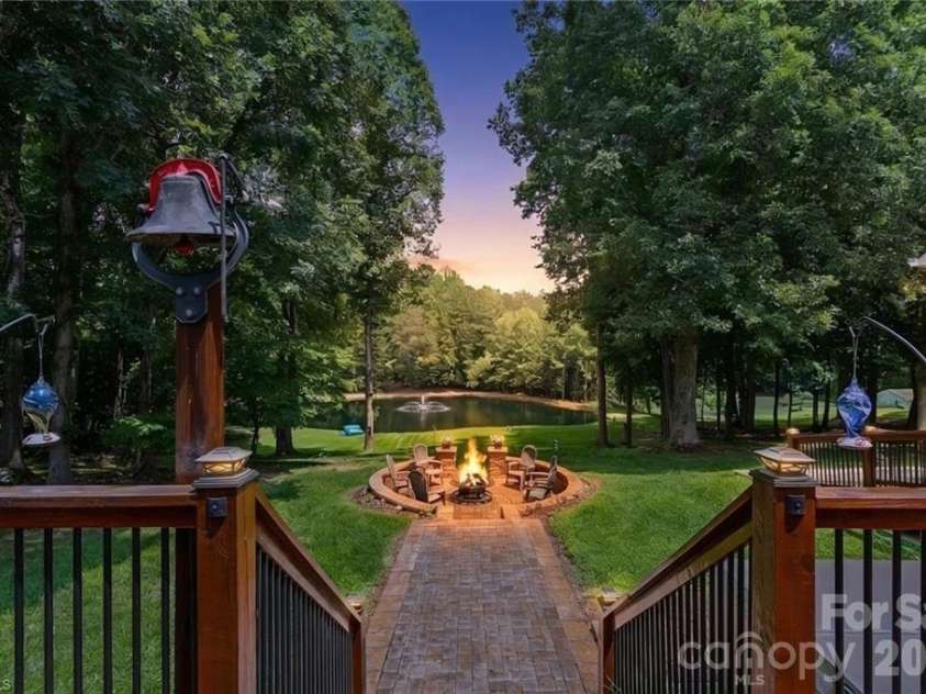 325 Buck Seaford Road, Mocksville, NC 27028.  MLS# CAR4415716, YatesRealty ID 45083. 