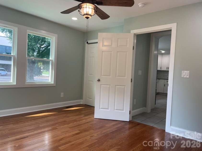 200 White Street, Morganton, NC 28655.  MLS# CAR4414801, YatesRealty ID 45084. 